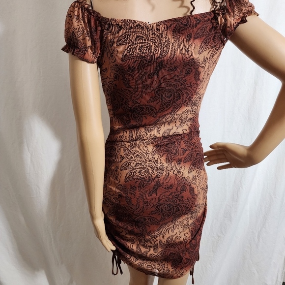 NWOT ROMWE DRESS - Picture 5 of 5